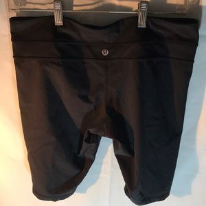 Lululemon capris
